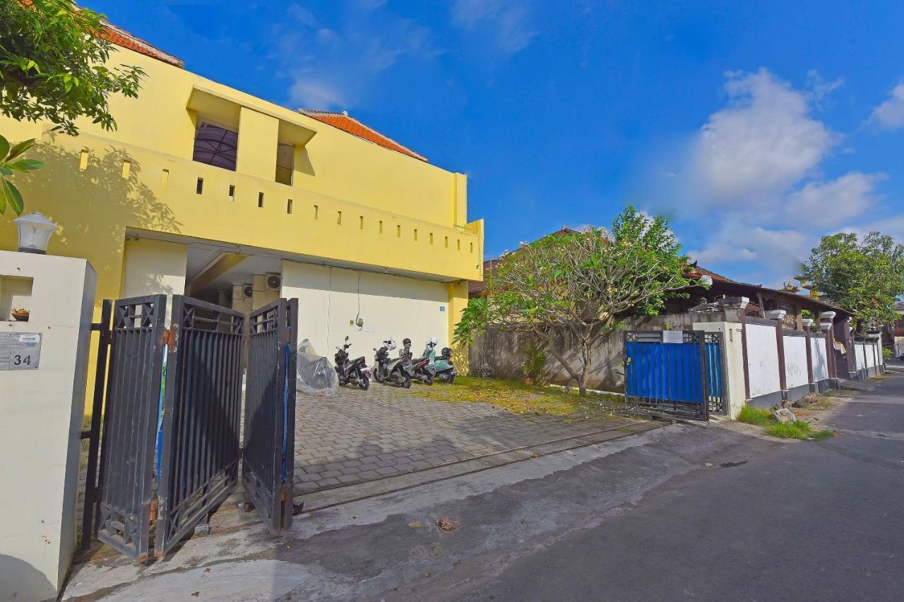 Oyo 91445 Sandat Guest House Денпасар Екстериор снимка